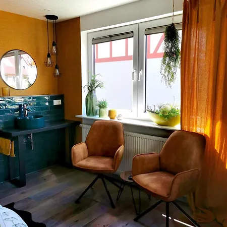 Moderne Am Flohbach 1 * Floh