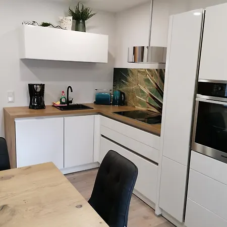 Moderne Am Flohbach 1 Floh